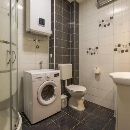 Apartman Charming Vlatka - Two Bedroom With Loggia Novi Vinodolski